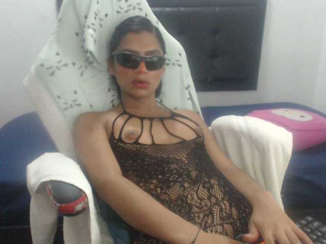 Live sex webcam photo for TIFANNY2 #290283196