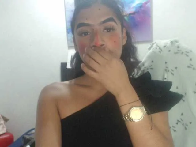 Live sex webcam photo for TIFANNY2 #290364038