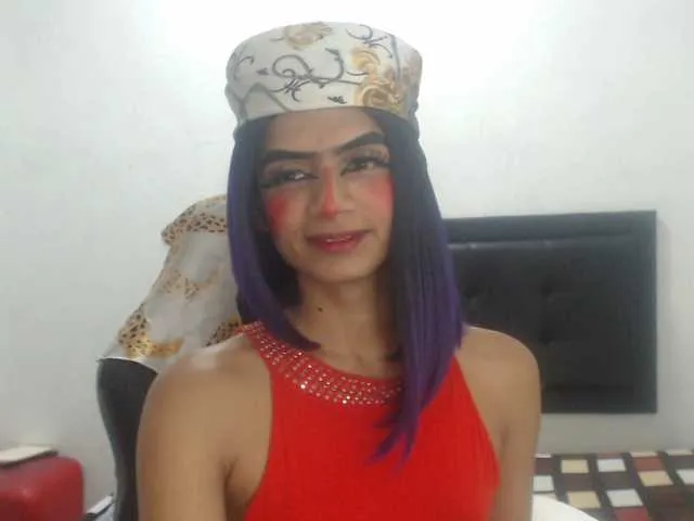 Live sex webcam photo for TIFANNY2 #290786129