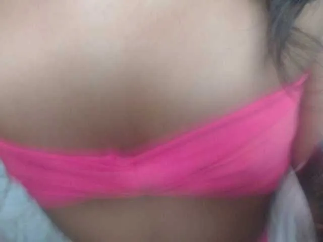 Live sex webcam photo for TIFANNY2 #290930011