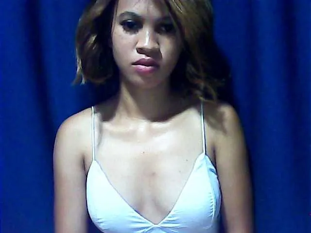 Live sex webcam photo for TIFFANIW #271898608