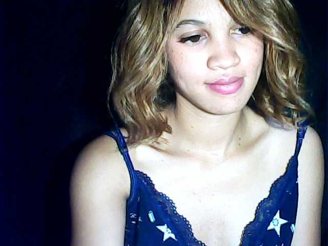 Live sex webcam photo for TIFFANIW #272920720