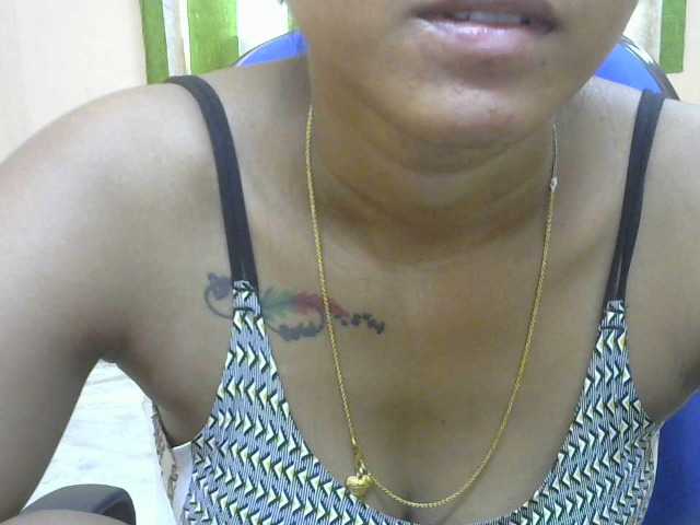 Live sex webcam photo for TINA-67 #275203933