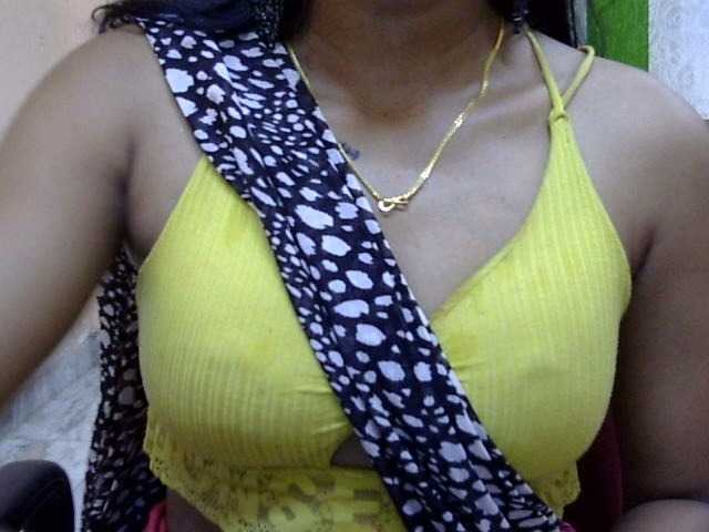 Live sex webcam photo for TINA-67 #275662187