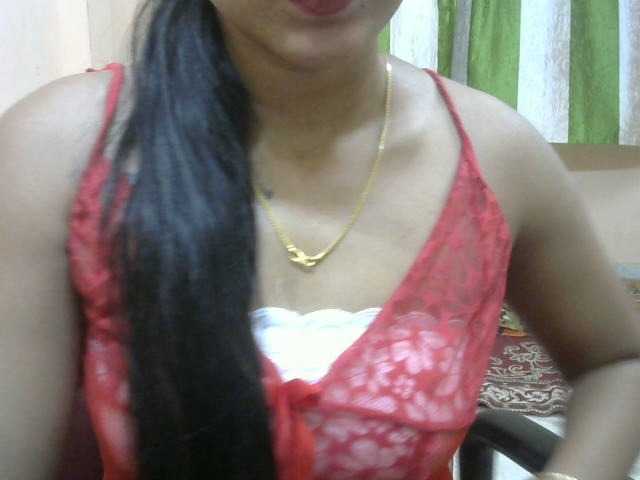 Live sex webcam photo for TINA-67 #275706352