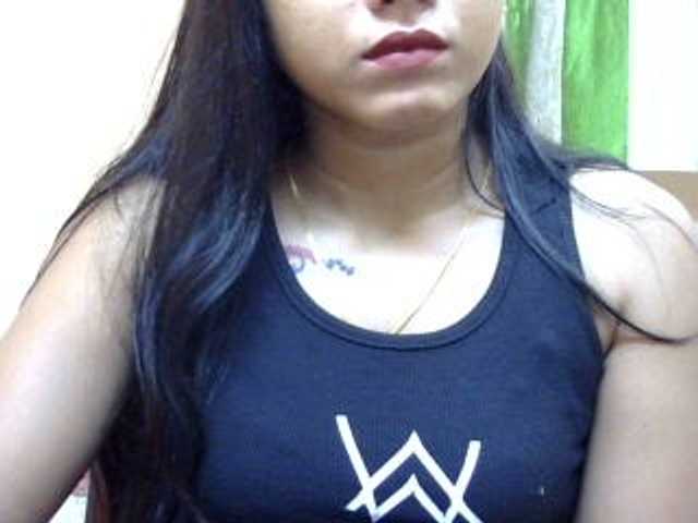 Live sex webcam photo for TINA-67 #275949116