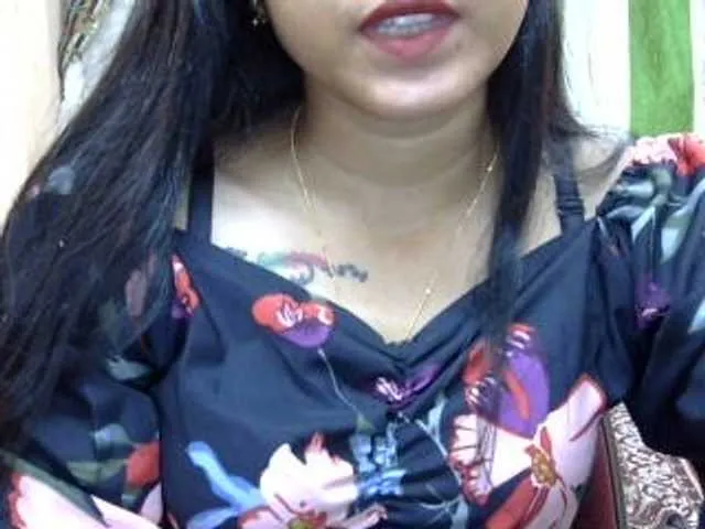 Live sex webcam photo for TINA-67 #276225893