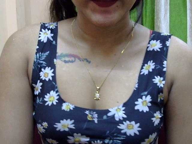 Live sex webcam photo for TINA-67 #276284401