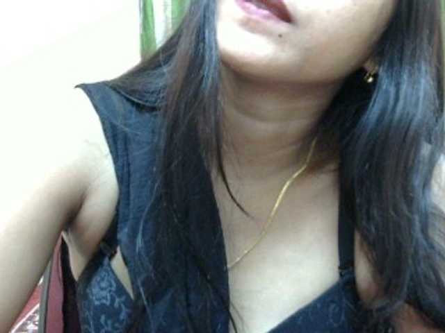 Live sex webcam photo for TINA-67 #276751480