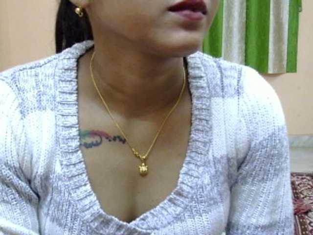 Live sex webcam photo for TINA-67 #276885779