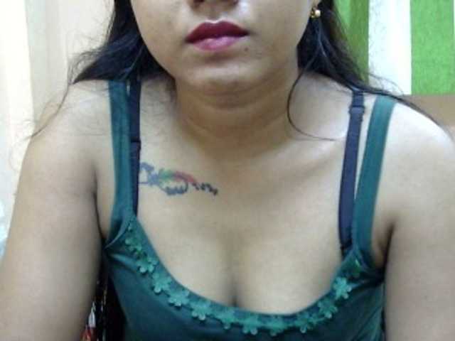 Live sex webcam photo for TINA-67 #277843072