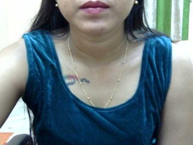 Live sex webcam photo for TINA-67 #277894431