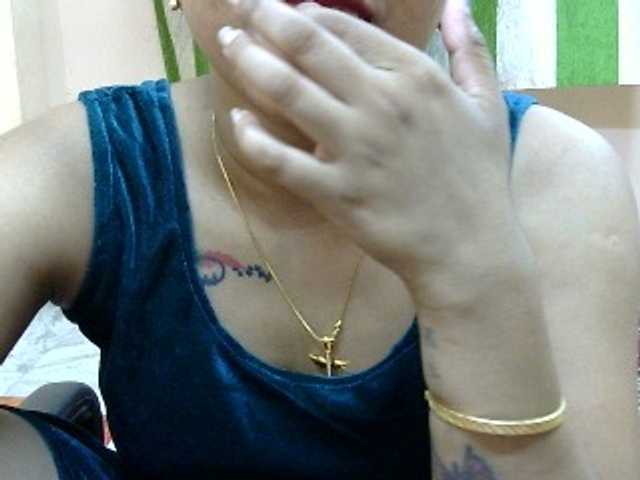 Live sex webcam photo for TINA-67 #277932710