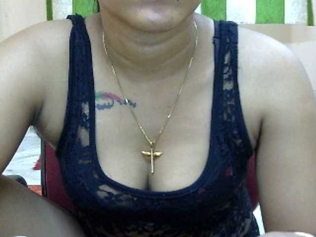 Live sex webcam photo for TINA-67 #278268198