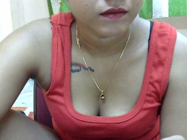 Live sex webcam photo for TINA-67 #280490159