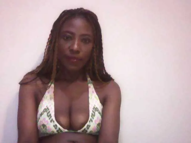 Live sex webcam photo for TIWAa #272704767