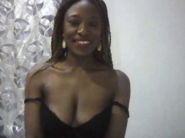 Live sex webcam photo for TIWAa #272729593