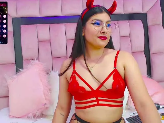 Live sex webcam photo for TOKISHA-STAR #274348111