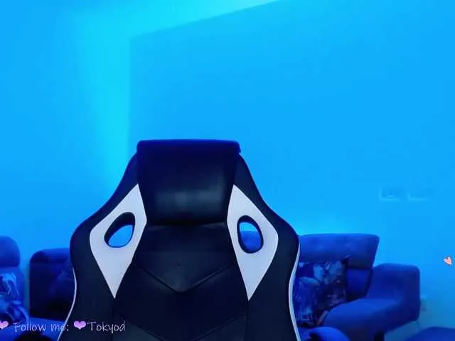 Live sex webcam photo for TOKYO-DOLL #273303929