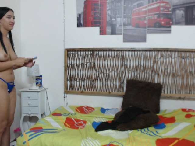 Live sex webcam photo for TRIOSENSUAL03 #274194780