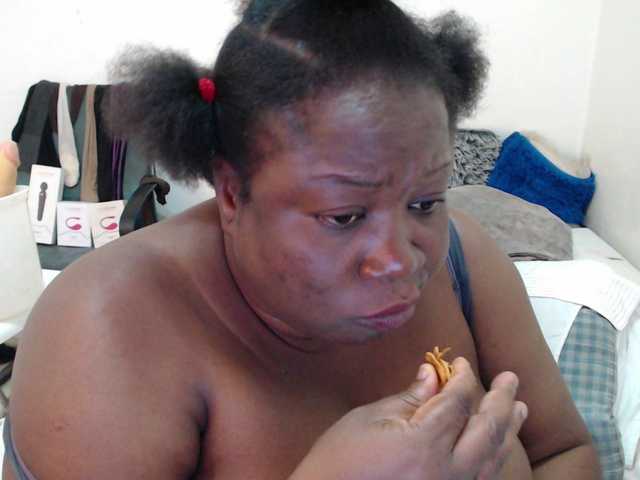 Live sex webcam photo for TRUEBELLA #290799069