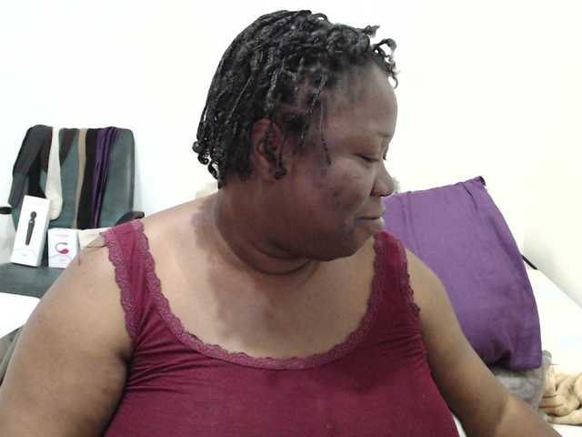 Live sex webcam photo for TRUEBELLA #290832844