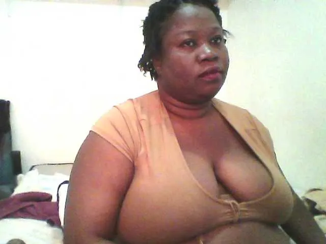 Live sex webcam photo for TRUEBELLA #291359293