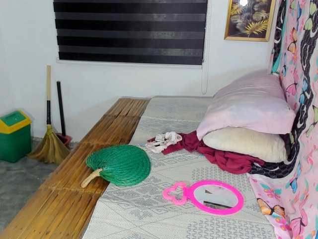 Live sex webcam photo for TSLOVER999 #289927569