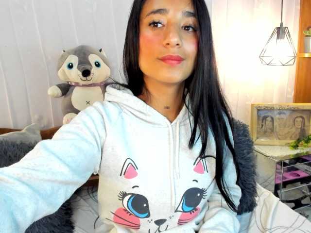 Live sex webcam photo for Taammy #276180595