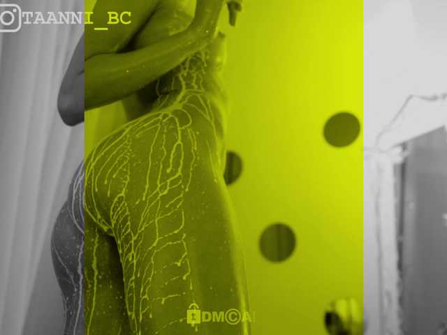 Live sex webcam photo for Taanni #277918533