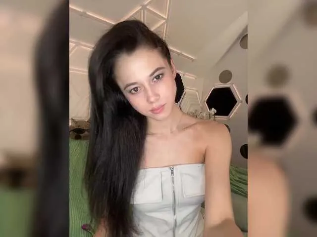 Live sex webcam photo for Taanni #290996974