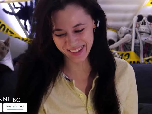 Live sex webcam photo for Taanni #292183898