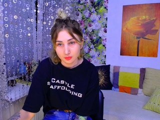 Live sex webcam photo for TabeyaLyy #240039783