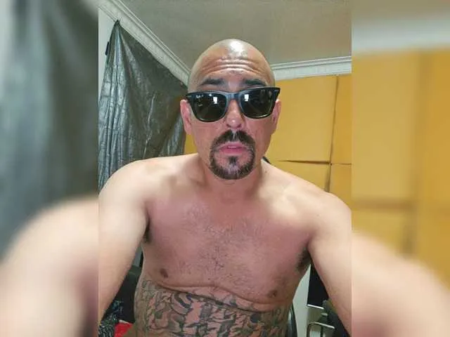 Live sex webcam photo for Taboopapii #275710909