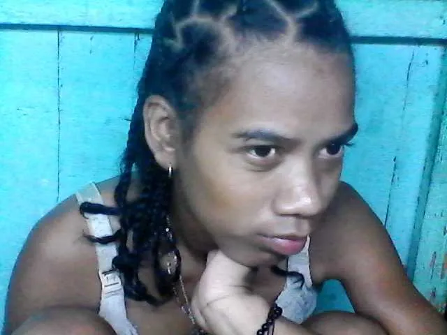 Live sex webcam photo for Tafita11 #272210578