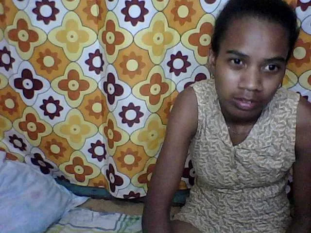 Live sex webcam photo for Tafita11 #272357459