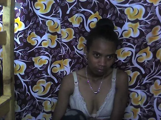 Live sex webcam photo for Tafita11 #272512639