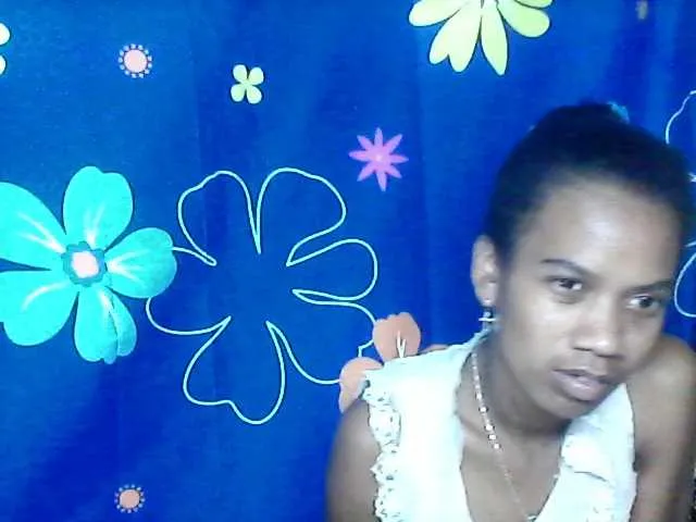 Live sex webcam photo for Tafita11 #272539464