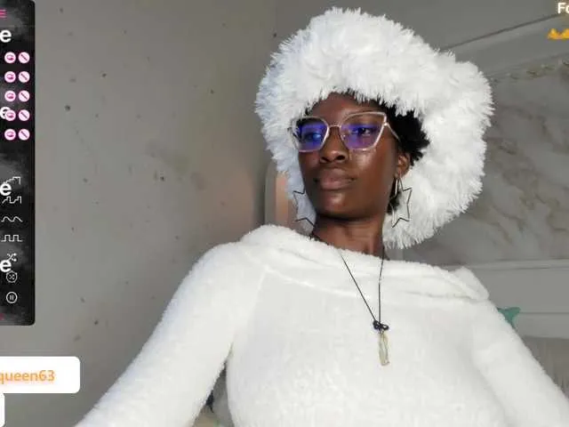 Live sex webcam photo for Tahira-20 #290578702