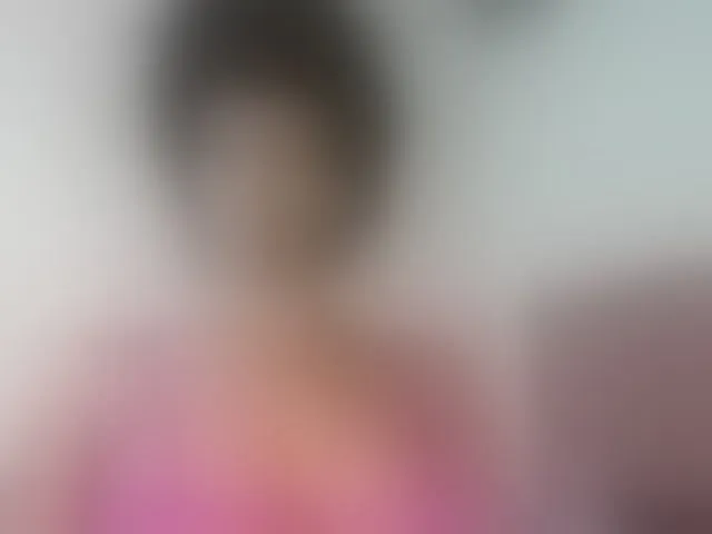 Live sex webcam photo for Tahira-20 #293505387