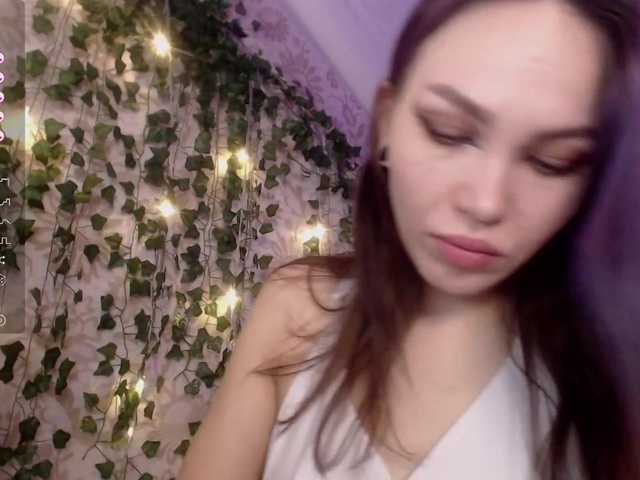 Live sex webcam photo for TakeMyMaffin #276952789