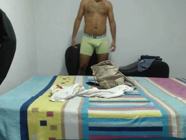 Live sex webcam photo for TaliaSexHorny #272409290
