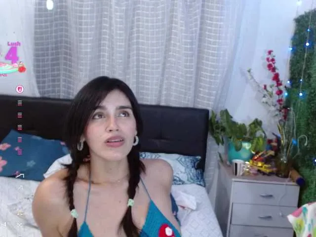 Live sex webcam photo for Taliax #291931281