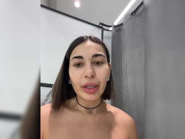 Live sex webcam photo for Talilia #290684635