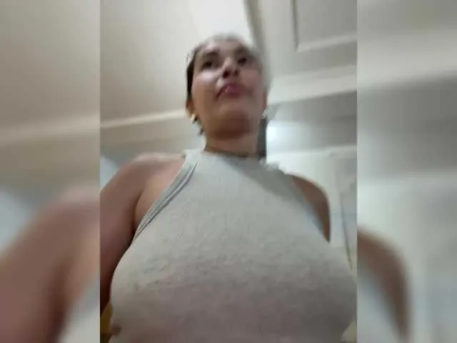 Live sex webcam photo for Talilia #291201408