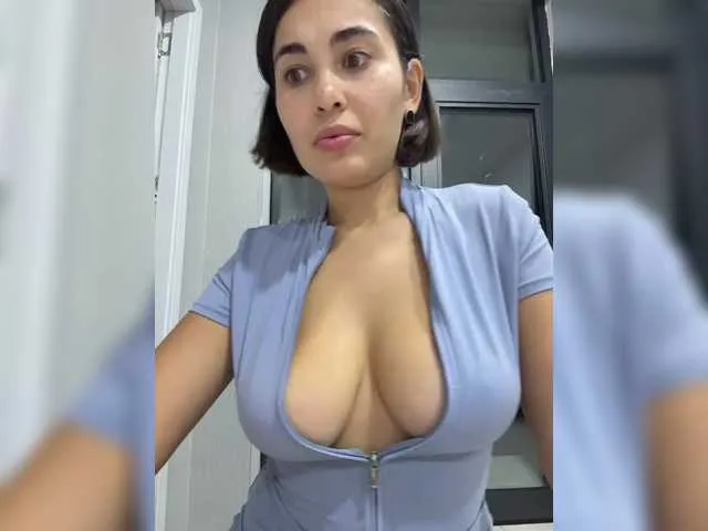 Live sex webcam photo for Talilia #292036621