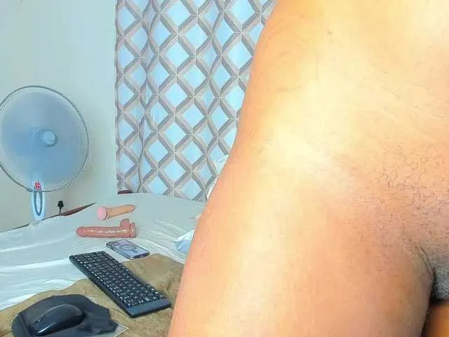 Live sex webcam photo for Talixsha #277151141