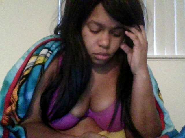 Live sex webcam photo for Talulah007 #277149705