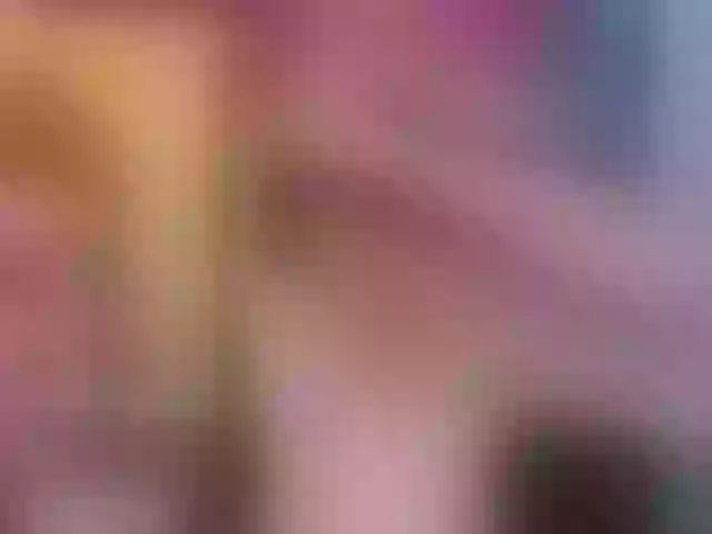 Live sex webcam photo for TamaraRyan #271840910