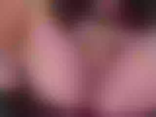 Live sex webcam photo for TamaraRyan #271932642